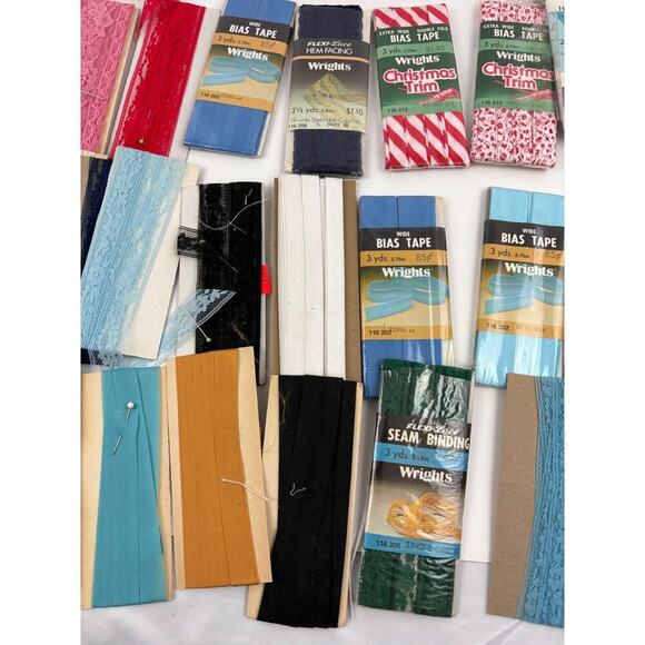 VTG Large MIX Rick Rack Trim Bias Tape Lace Seam Binding Assorted Colors 55+ - Picture 6 of 9